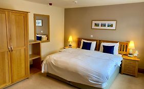The Globe Inn  3*